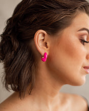 Cargar imagen en el visor de la galería, Electro Earrings
