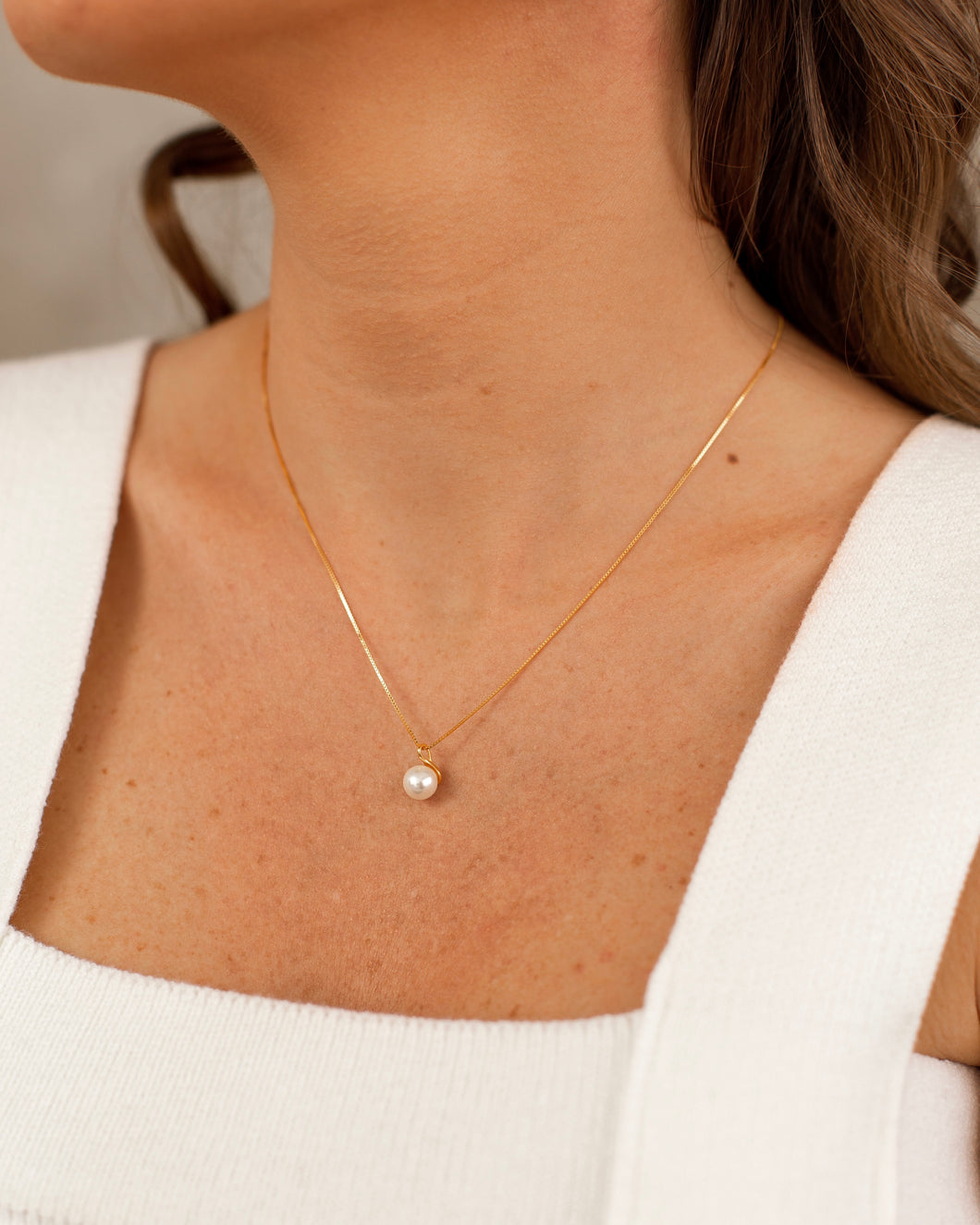 Single Pearl Necklace