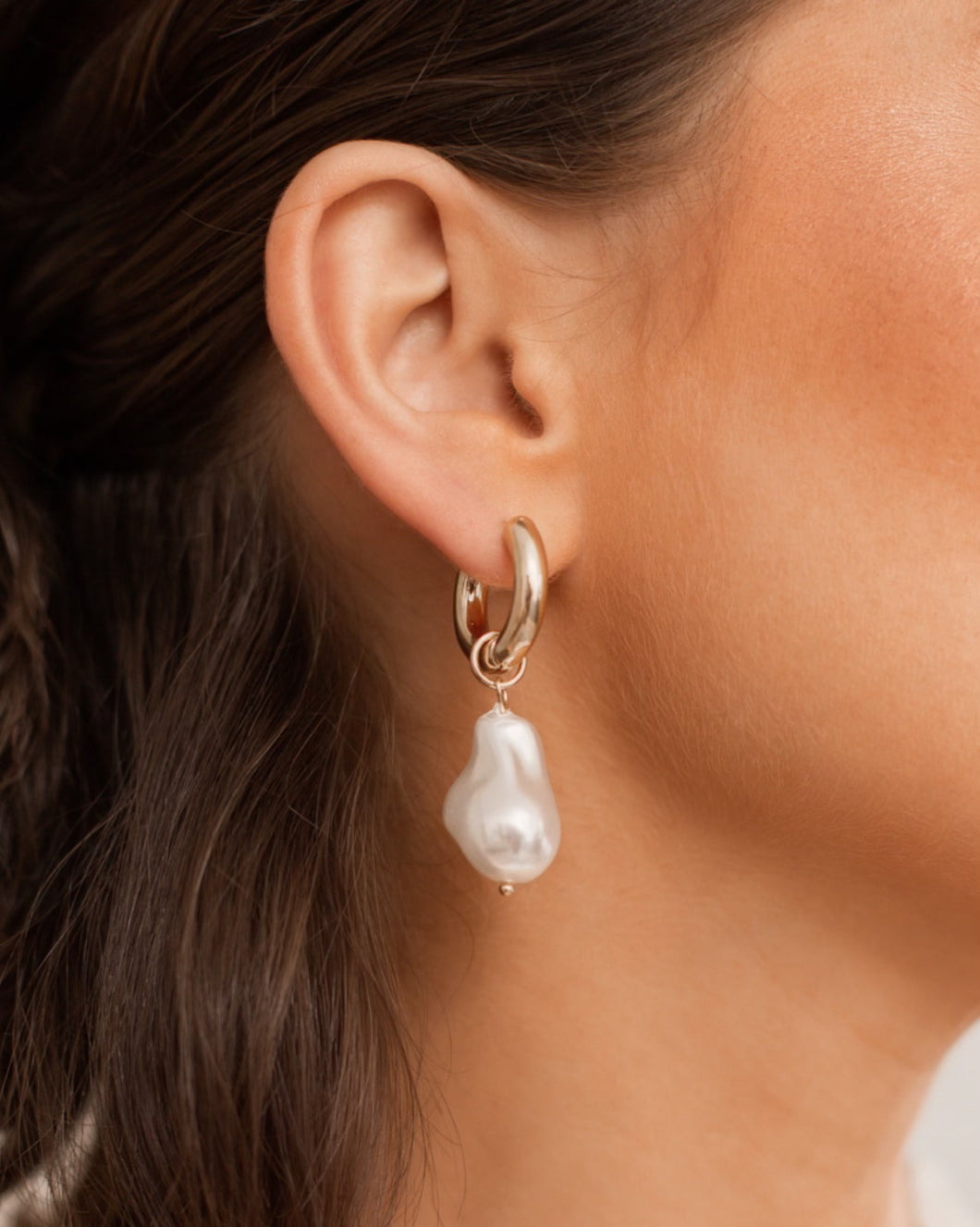 Chunky Pearl Earrings