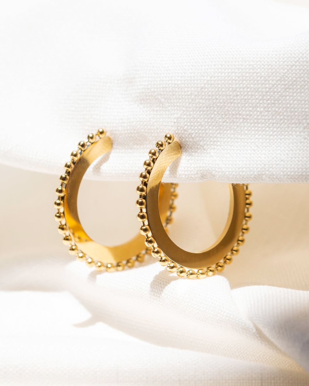 Donatella Hoops