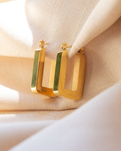 Cargar imagen en el visor de la galería, Square Hoops
