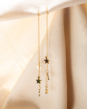 Cargar imagen en el visor de la galería, Stars Dangle Earrings

