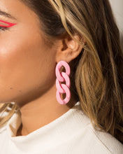 Cargar imagen en el visor de la galería, Chunky Cuban Link Color Earrings
