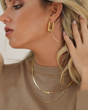 Cargar imagen en el visor de la galería, Triple Snake Necklace
