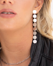 Cargar imagen en el visor de la galería, Marsella Dangle Earrings

