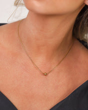 Cargar imagen en el visor de la galería, Iris Necklace
