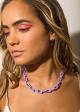 Cargar imagen en el visor de la galería, Petit Oval Earrings
