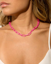 Cargar imagen en el visor de la galería, Paper Clip Color Necklace
