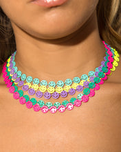 Cargar imagen en el visor de la galería, Smiley Necklace

