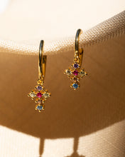 Cargar imagen en el visor de la galería, Cross Huggie Earrings
